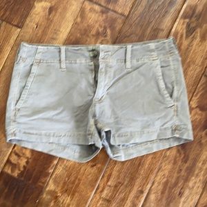 AE super stretch shorts 3” size 4